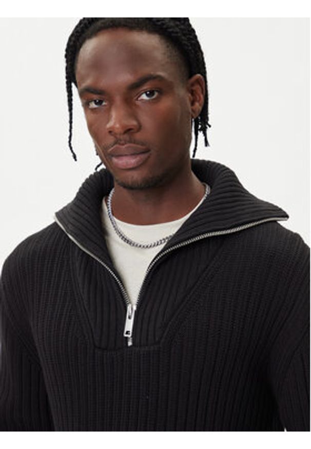 Hugo - HUGO Sweter Srigg 50547002 Czarny Relaxed Fit. Kolor: czarny. Materiał: bawełna