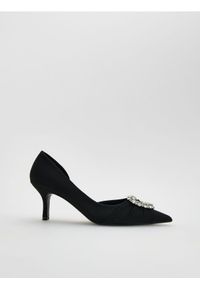 Reserved - Czółenka z aplikacją - czarny. Kolor: czarny. Materiał: materiał. Wzór: aplikacja #1