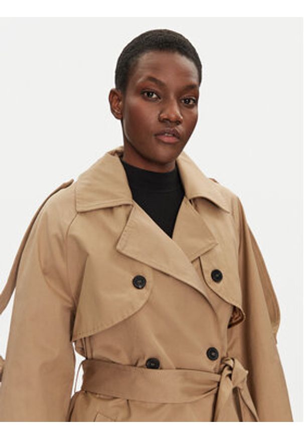 ViCOLO Trencz TD0029 Beżowy Regular Fit. Kolor: beżowy. Materiał: bawełna