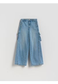 Reserved - Jeansy super wide leg z kieszeniami cargo - niebieski. Kolor: niebieski