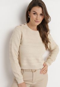 Born2be - Beżowy Klasyczny Sweter z Napami Tavai. Kolor: beżowy. Długość rękawa: długi rękaw. Długość: długie. Styl: klasyczny