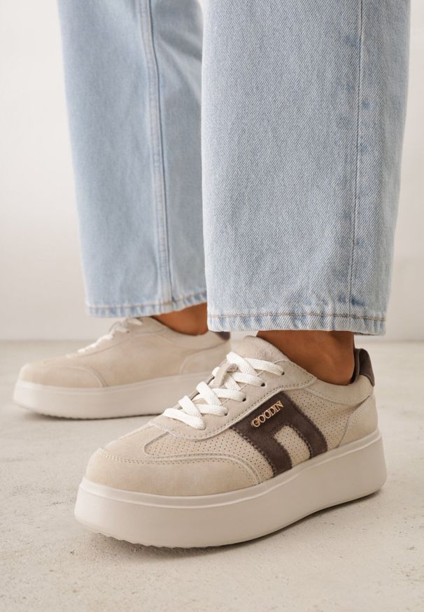 Born2be - Beżowe Skórzane Sneakersy na Grubej Podeszwie Zdobione Drobną Perforacją Serinatea. Okazja: na co dzień. Kolor: beżowy. Materiał: skóra. Wzór: aplikacja