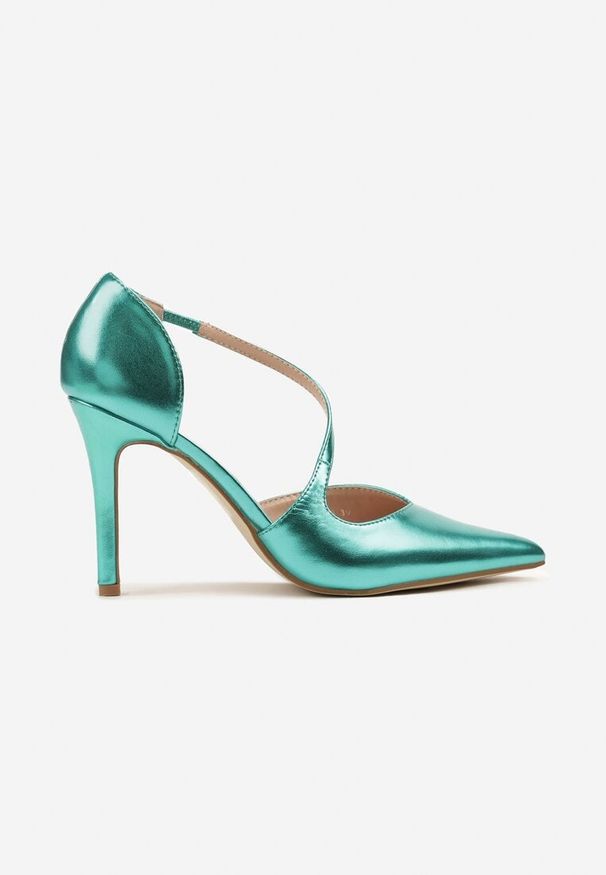 Born2be - Zielone Szpilki z Geometrycznym Paskiem Nandellis. Okazja: na co dzień. Zapięcie: pasek. Kolor: zielony. Wzór: geometria. Obcas: na szpilce. Styl: klasyczny, casual, elegancki