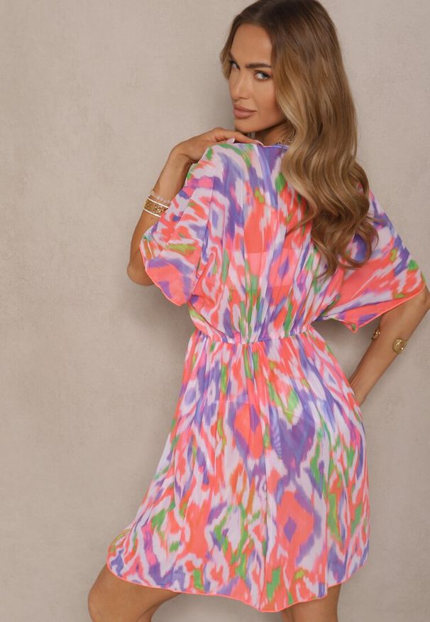 Renee - Pomarańczowa Siateczkowa Narzutka z Abstrakcyjnym Motywem Ozdobiona Wiązaniem Revoreia. Okazja: na co dzień. Kolor: pomarańczowy. Wzór: aplikacja. Styl: casual