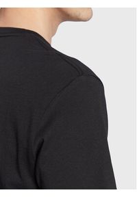 Guess T-Shirt Logo M3GI61 K9RM1 Czarny Slim Fit. Kolor: czarny. Materiał: bawełna #3
