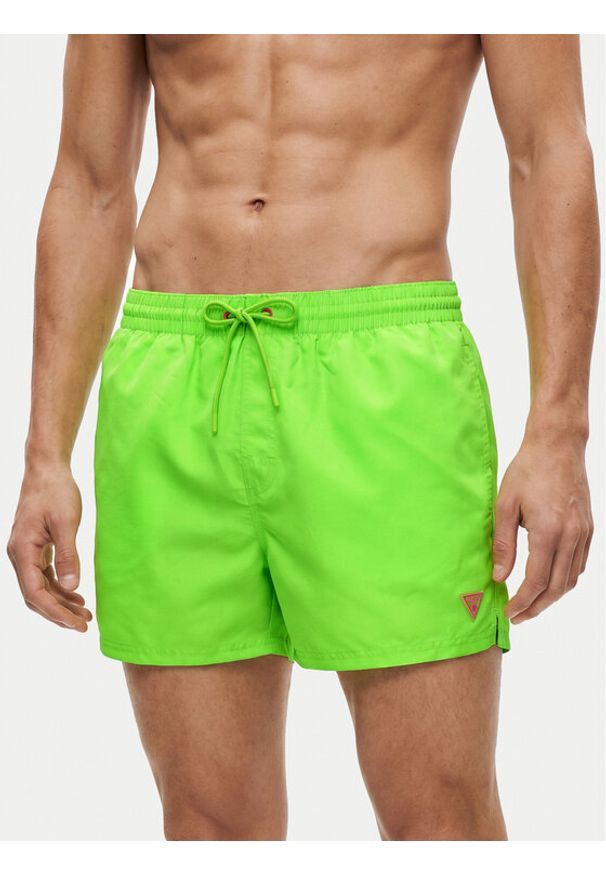 Guess Szorty kąpielowe F6GT25 WG282 SHORT Zielony Regular Fit. Kolor: zielony. Materiał: syntetyk