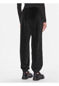 Tommy Jeans Spodnie dresowe Velour DW0DW17537 Czarny Relaxed Fit. Kolor: czarny. Materiał: bawełna #5