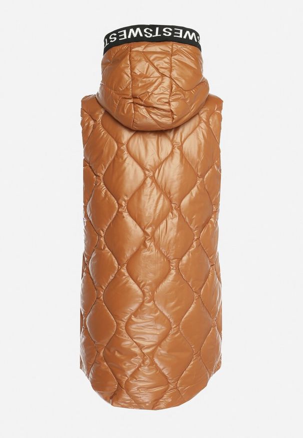 Born2be - Brązowa Pikowana Kamizelka z Kapturem o Dłuższym Fasonie Silvra. Typ kołnierza: kaptur. Kolor: brązowy. Długość: długie