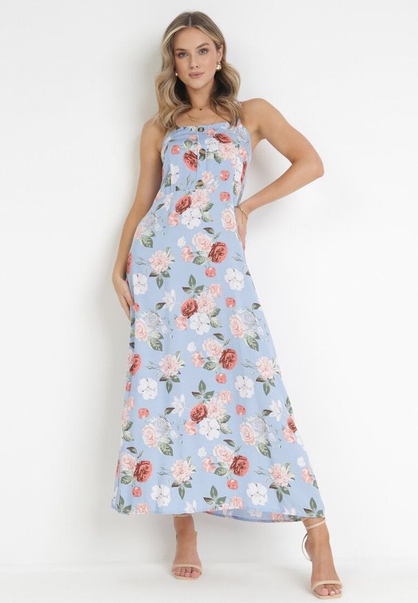 Born2be - Niebieska Sukienka Maxi na Szerokich Ramiączkach z Ozdobnymi Guzikami w Kwiaty Delphyne. Kolor: niebieski. Materiał: tkanina. Długość rękawa: na ramiączkach. Wzór: kwiaty. Długość: maxi
