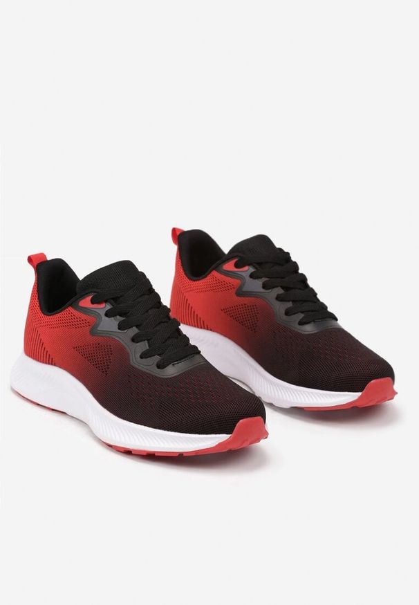 Born2be - Czarno-Czerwone Buty Sportowe Sneakersy Sznurowane z Efektem Ombre Cidia. Nosek buta: okrągły. Zapięcie: sznurówki. Kolor: czarny. Materiał: materiał. Obcas: na obcasie. Wysokość obcasa: niski