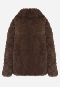Born2be - Brązowa Dwurzędowa Kurtka Futerko o Fasonie Oversize Asinella. Okazja: na randkę, na co dzień, na spacer. Kolor: brązowy. Materiał: futro. Styl: casual #7