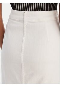 Liu Jo Spódnica jeansowa UA6259 D0275 Biały Regular Fit. Kolor: biały. Materiał: bawełna #5