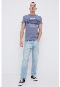 Superdry T-shirt męski z nadrukiem. Okazja: na co dzień. Kolor: fioletowy. Materiał: dzianina. Wzór: nadruk. Styl: casual
