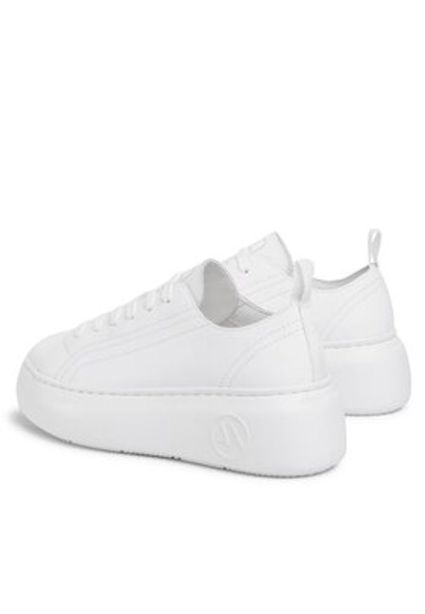Armani Exchange Sneakersy XDX043 XCC64 00152 Biały. Kolor: biały. Materiał: skóra