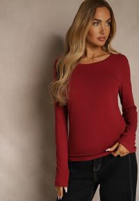Renee - Bordowa Casualowa Bluzka Longsleeve z Okrągłym Dekoltem Unaladesa. Okazja: na co dzień. Kolor: czerwony. Materiał: jeans. Długość rękawa: długi rękaw. Styl: casual #3
