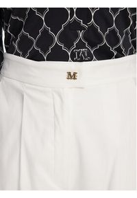 Max Mara Beachwear Bermudy Sultano 2516141019 Biały Relaxed Fit. Kolor: biały. Materiał: bawełna