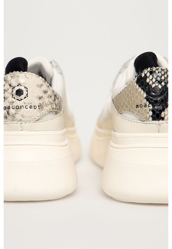 MOA Concept - Buty. Nosek buta: okrągły. Zapięcie: sznurówki. Kolor: biały. Materiał: guma. Obcas: na platformie