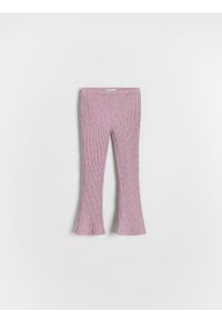 Reserved - Wzorzyste legginsy - fioletowy. Kolor: fioletowy. Materiał: prążkowany, dzianina