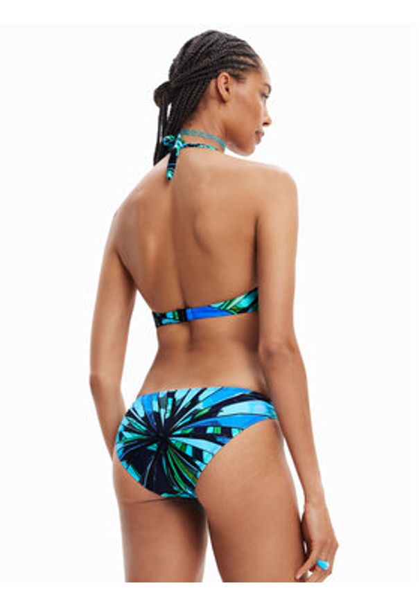 Desigual Dół od bikini Bukiti 23SWMK37 Niebieski. Kolor: niebieski. Materiał: syntetyk