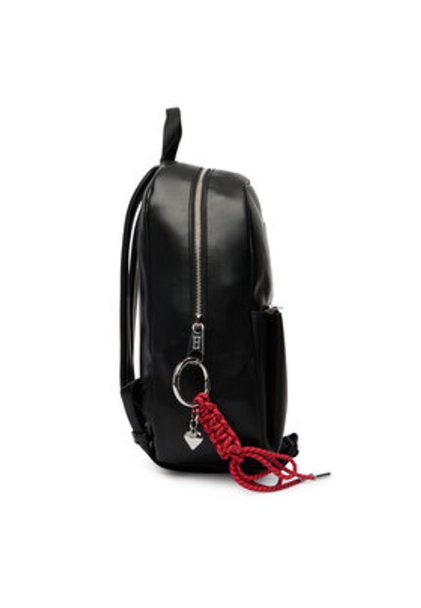 Tommy Jeans Plecak Tjw City Charm Dome Backpack AW0AW18579 Czarny. Kolor: czarny. Materiał: skóra