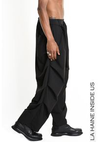 La Haine Inside Us Spodnie | 3R M1229 | Mężczyzna | Czarny. Okazja: na co dzień. Kolor: czarny. Materiał: wiskoza, elastan, poliester. Długość: długie. Styl: elegancki, casual, klasyczny, sportowy #7