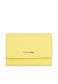 Calvin Klein Mały Portfel Damski Ck Must Small Trifold K60K611934 Żółty. Kolor: żółty. Materiał: skóra