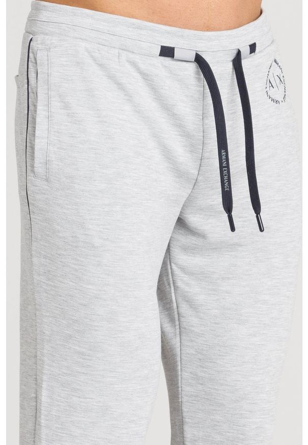 Armani Exchange - Spodnie dresowe ARMANI EXCHANGE. Materiał: dresówka. Wzór: nadruk
