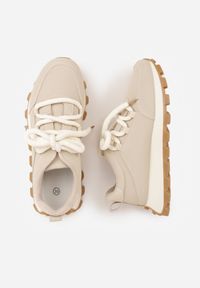 Renee - Beżowe Sneakersy na Platformie Ozdobionej Tłoczeniem Zerla. Okazja: na co dzień. Kolor: beżowy. Materiał: jeans. Wzór: aplikacja. Obcas: na platformie #4