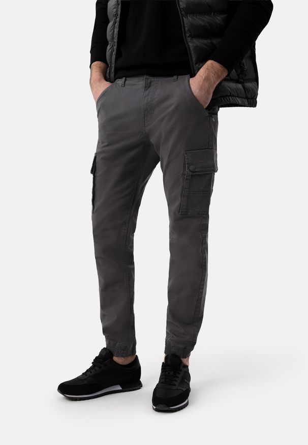 Volcano - Spodnie bojówki, Regular Fit, R-ALPIN. Materiał: materiał. Styl: sportowy