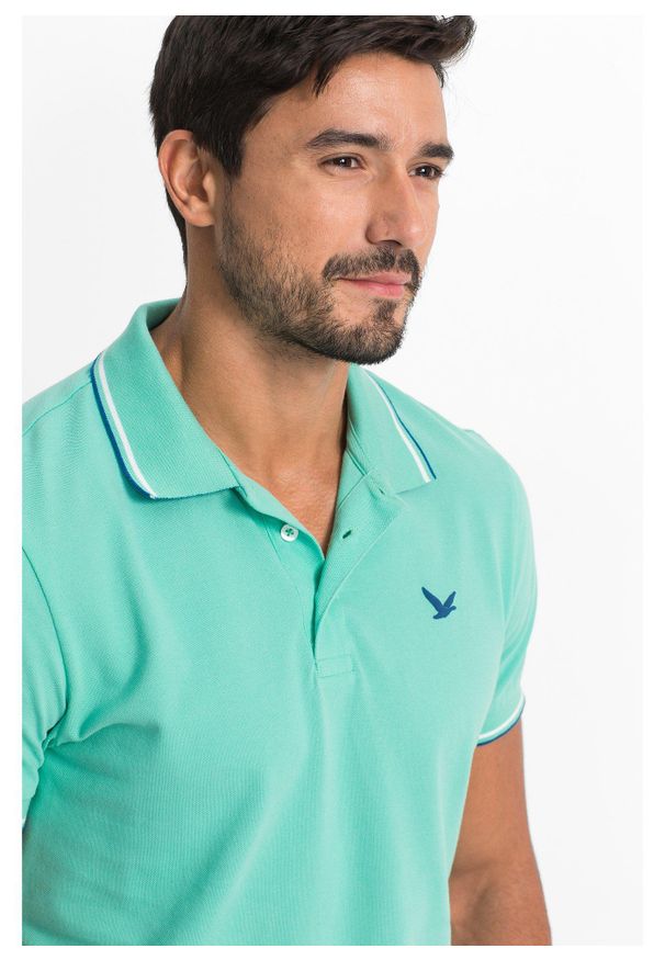 bonprix - Shirt polo pique, z czystej bawełny. Typ kołnierza: polo. Kolor: zielony. Materiał: bawełna. Długość rękawa: krótki rękaw. Długość: krótkie. Wzór: nadruk. Styl: sportowy