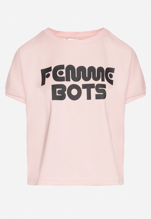 Born2be - Różowy T-shirt Ozdobiony Napisem Devenee. Okazja: na co dzień. Kolor: różowy. Materiał: jeans. Wzór: aplikacja, napisy. Styl: klasyczny, casual