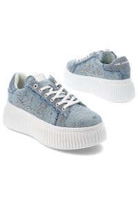 Niebieskie Sneakersy Karl Lagerfeld Modne Obuwie Damskie. Zapięcie: sznurówki. Kolor: niebieski. Materiał: materiał, denim, jeans. Szerokość cholewki: normalna. Wzór: aplikacja. Styl: klasyczny, elegancki #3