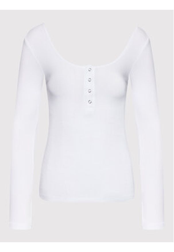 Pieces Bluzka Kitte 17101437 Biały Slim Fit. Kolor: biały. Materiał: bawełna