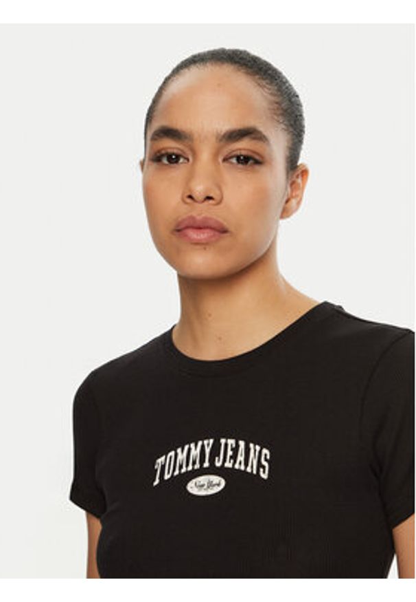 Tommy Jeans T-Shirt DW0DW19435 Czarny Slim Fit. Kolor: czarny. Materiał: bawełna