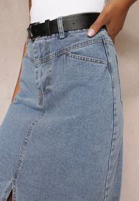 Renee - Granatowa Ołówkowa Spódnica Jeansowa z Paskiem w Komplecie Olvane. Kolor: niebieski. Materiał: jeans