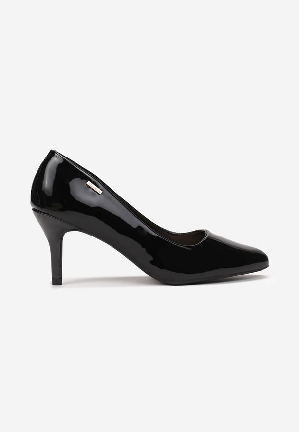 Born2be - Czarne Lakierowane Szpilki z Migdałkowym Noskiem Loso. Okazja: na imprezę, na co dzień. Kolor: czarny. Materiał: lakier. Obcas: na szpilce. Styl: casual, elegancki. Wysokość obcasa: średni