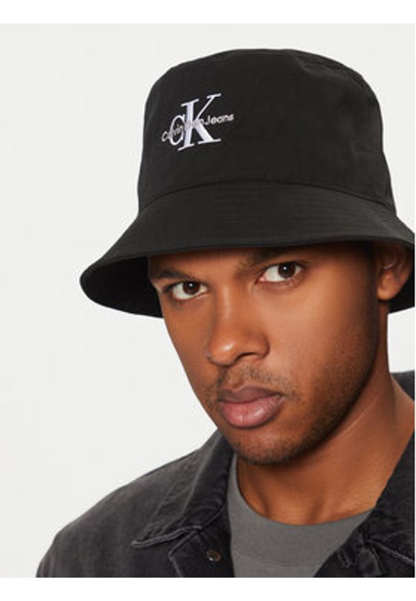 Calvin Klein Kapelusz K50K513011 Czarny. Kolor: czarny. Materiał: materiał, poliester