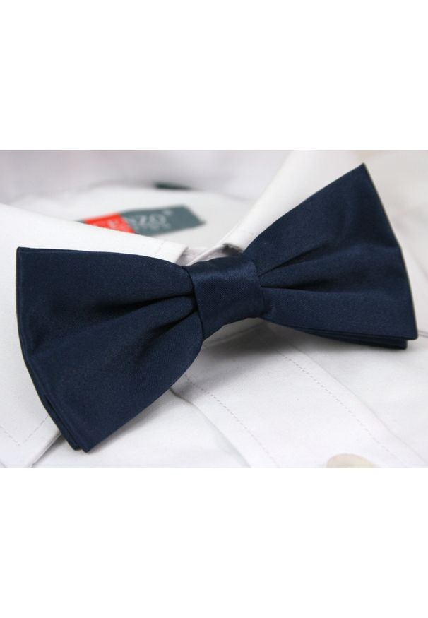 Granatowa Mucha Gładka, Jednokolorowa + Biała Poszetka - Chattier, Męska. Kolor: niebieski. Materiał: poliester. Wzór: gładki. Styl: elegancki, sportowy