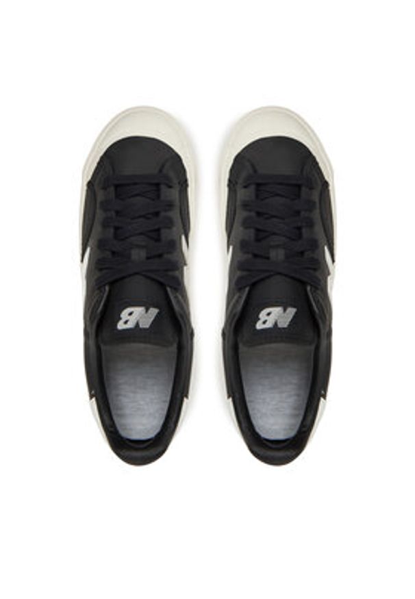 New Balance Trampki BB100LBK Czarny. Kolor: czarny. Materiał: skóra
