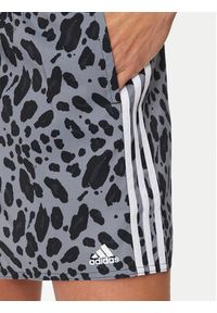 Adidas - adidas Szorty kąpielowe Essentials 3-Stripes Animal CLX IS1559 Szary Regular Fit. Kolor: szary. Materiał: syntetyk #6