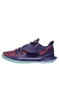 Buty koszykarskie męskie Nike Kyrie Low 3. Zapięcie: rzepy. Kolor: fioletowy, wielokolorowy. Materiał: materiał, tkanina, syntetyk. Szerokość cholewki: normalna. Sport: koszykówka