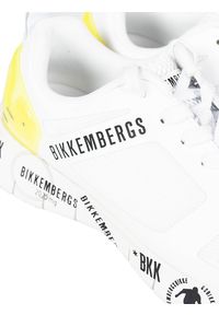 Bikkembergs Sneakersy "Flavio" | B4BKM0089 | Flavio | Mężczyzna | Biały, Żółty. Kolor: biały, wielokolorowy, żółty. Materiał: skóra ekologiczna, materiał. Wzór: aplikacja