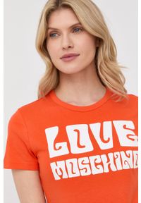 Love Moschino t-shirt damski kolor pomarańczowy. Kolor: pomarańczowy. Wzór: nadruk