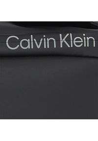 Calvin Klein Saszetka Rubberized Camera Bag K50K510800 Czarny. Kolor: czarny