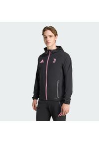 Adidas - Kurtka podróżna Juventus Tiro 25 Competition Vis Tech. Kolor: czarny, różowy, wielokolorowy. Materiał: dresówka. Sport: piłka nożna