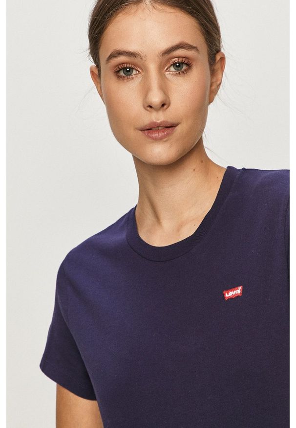 Levi's® - Levi's - T-shirt. Okazja: na co dzień, na spotkanie biznesowe. Kolor: niebieski. Materiał: dzianina. Styl: biznesowy, casual