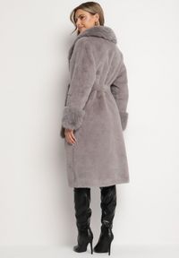 Born2be - Szary Futerkowy Płaszcz z Szerokim Kołnierzem i Mankietami z Wiązanym Paskiem Viaruna. Okazja: na co dzień, na imprezę. Kolor: szary. Materiał: dzianina. Długość rękawa: długi rękaw. Długość: długie. Styl: casual, elegancki #6