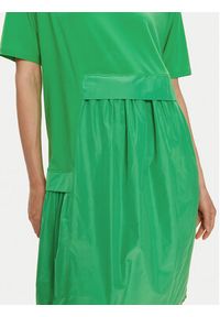 Joseph Ribkoff Sukienka codzienna 241049 Zielony Regular Fit. Okazja: na co dzień. Kolor: zielony. Materiał: syntetyk. Typ sukienki: proste. Styl: casual #3