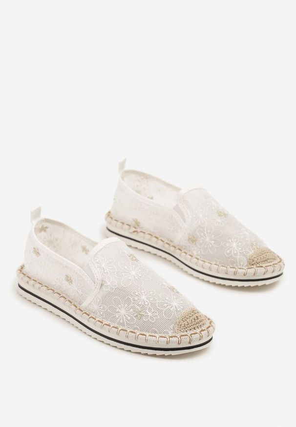 Renee - Białe Espadryle z Ozdobną Plecionką Eranoria. Kolor: biały. Obcas: na płaskiej podeszwie. Styl: elegancki