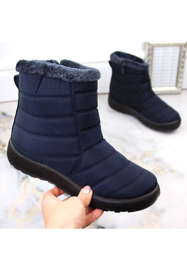 POTOCKI - Śniegowce damskie płaskie ocieplane granatowe Potocki SU33069. Kolor: niebieski. Materiał: skóra ekologiczna